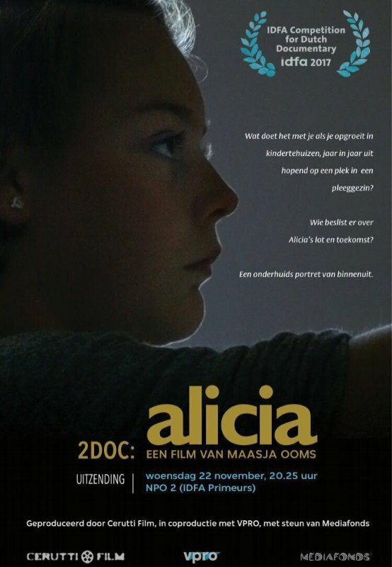 Алисия (2017) постер